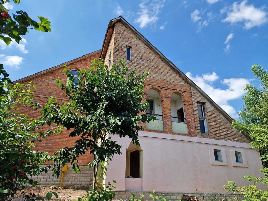 Продажа 2 этажного дома в селе