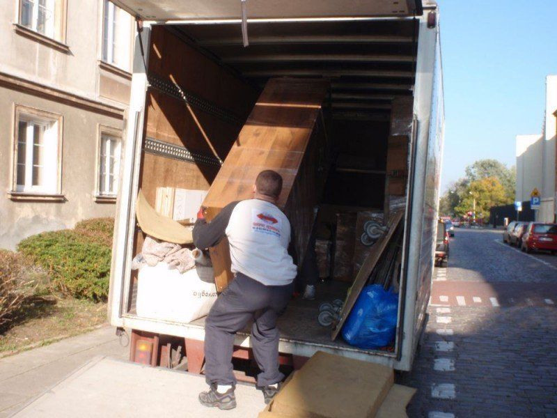 TRANSPORT NA WYSYPISKO starych mebli gabarytów wywóz utylizacja tanio