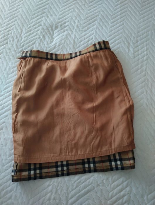 Saia fazenda inglesa padrão Burberry