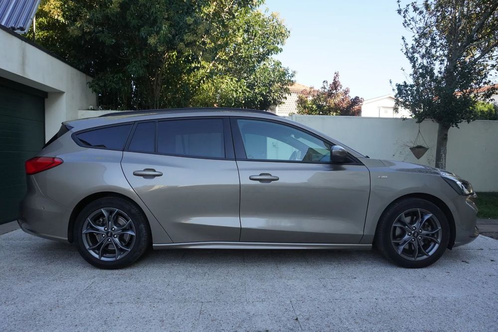 Ford Focus SW 1.0 EcoBoost ST-Line