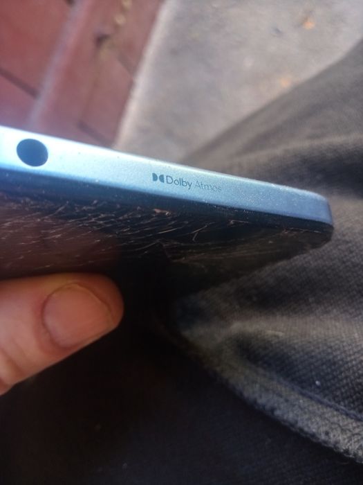 Telefon motorola e15 uszkodzony
