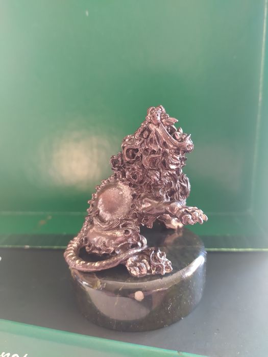 Бронзова статуетка, знак зодіаку Лев