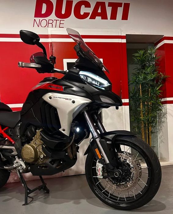 Ducati Multistrada  V4 Rally