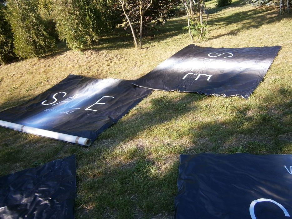 Plakaty duże i małe