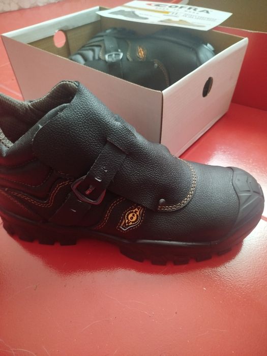 Buty robocze S3 COFRA.  42
