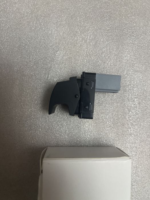 кнопка стеклоподъемника VW Golf MK5 6 Jetta Passat B6 AmarokВантажівок