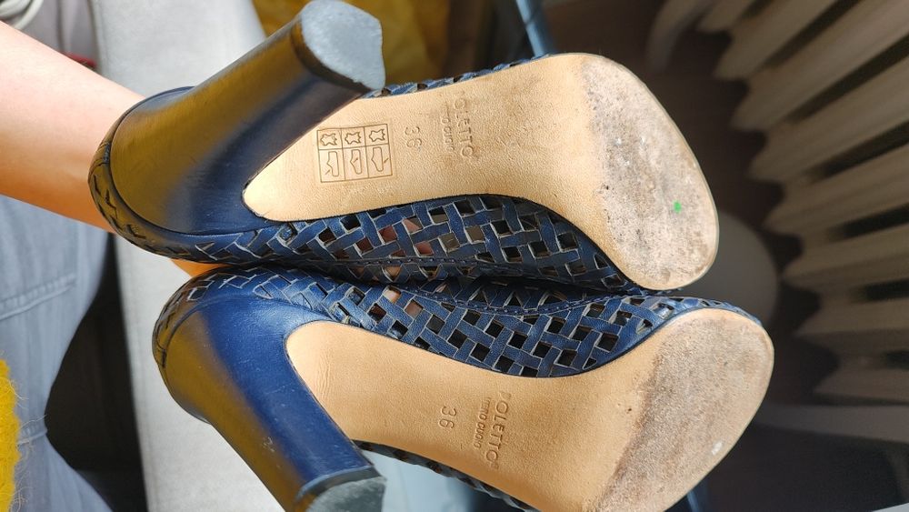 Buty skóra Poletto 36