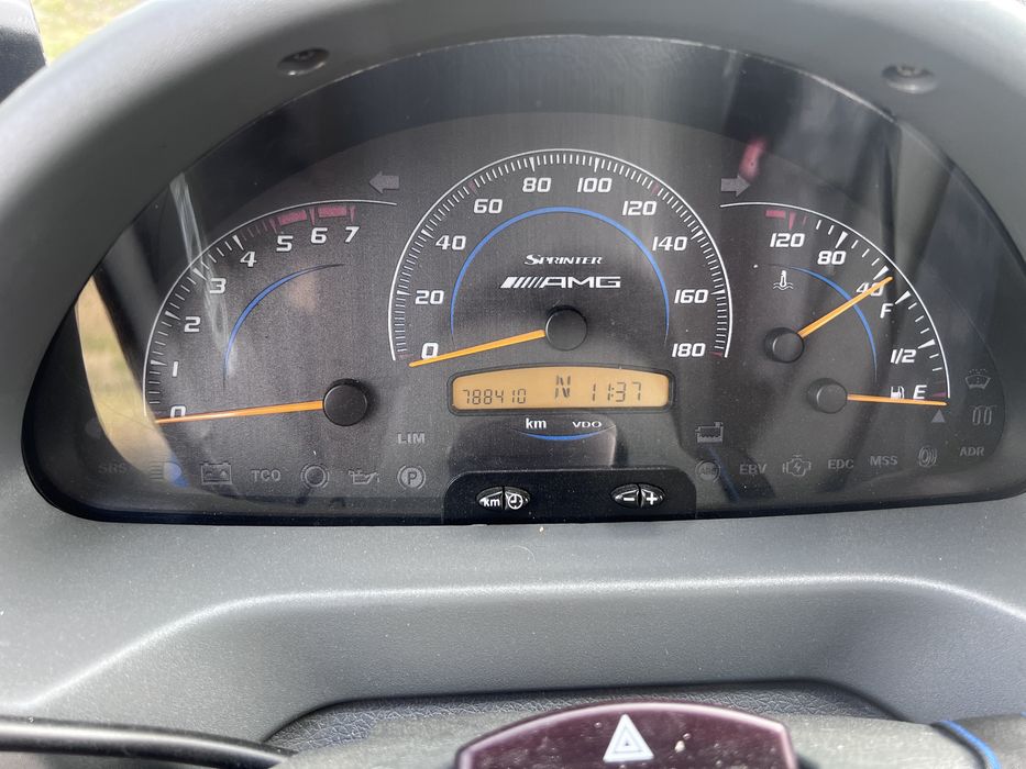 Mercedes-Benz Sprinter 313, Робот