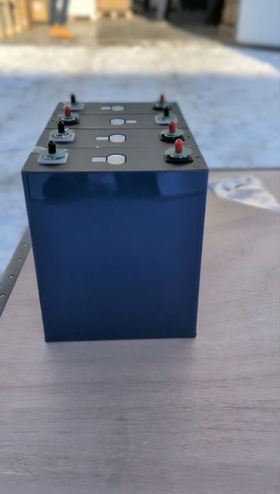 Комірки LiFePO4 3,2v 280ah Grade A