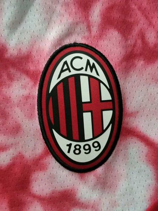 Camisola futebol adulto original Puma Ac Milan treino homem training