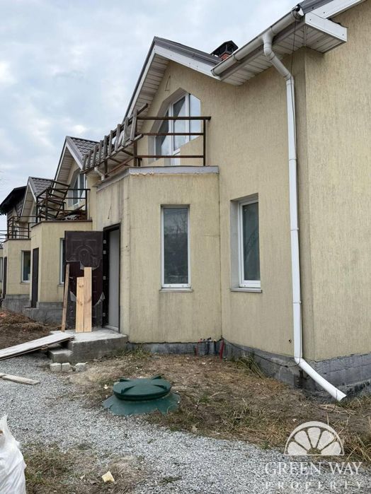 Продаж таунхауз  Чабани 60000$
