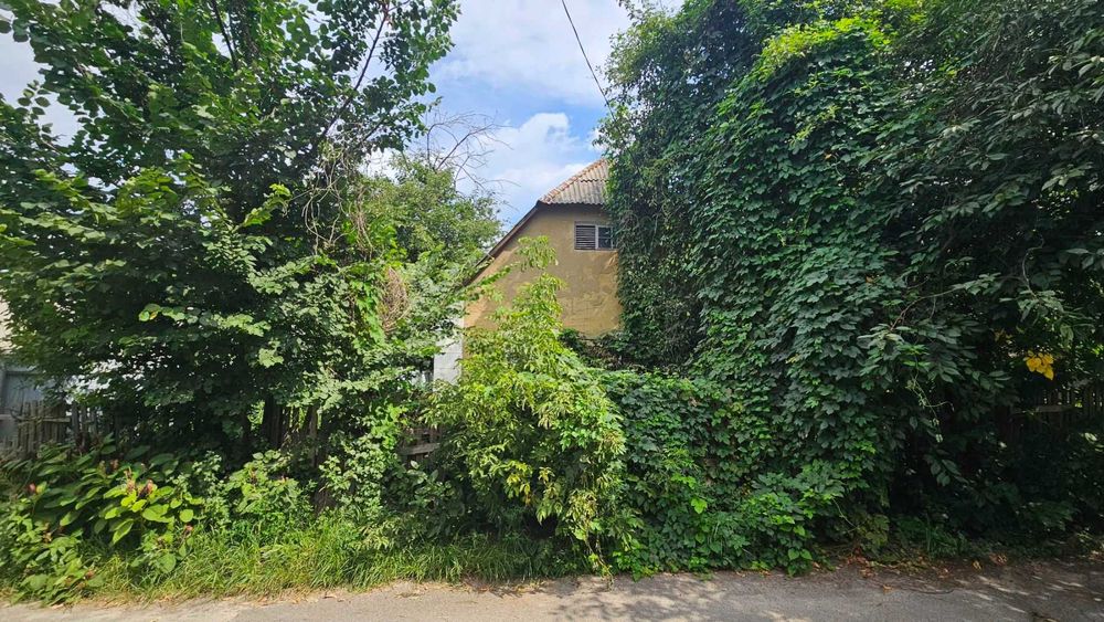 Продаж будинку по пров. Щусєва, 9. Без комісії.