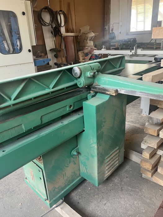 Wyrównywarka do drewna