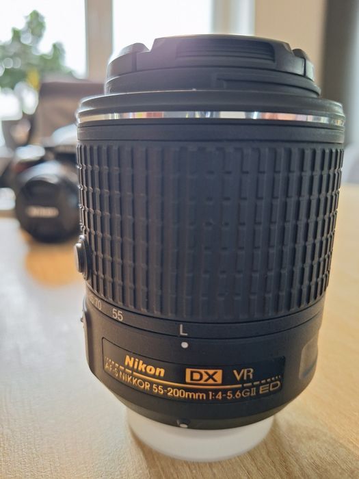 Aparat fotograficzny Nikon D3300 z akcesoriami