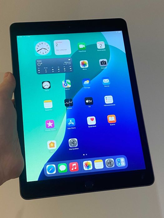 Apple iPad 7 128GB Black