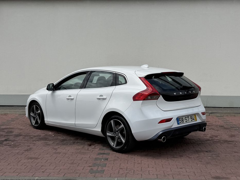Volvo V40 — fotografia 3