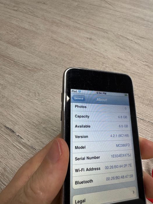 Apple iPod Touch 2nd Gen 8GB MP3 плеєр