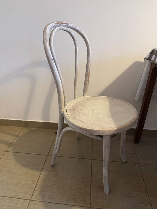 Krzesła Thonet nr 18, Fameg, Jasienica, Paged