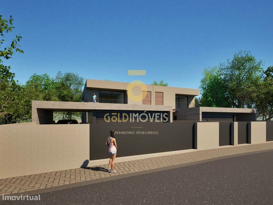 Moradia Geminada T4 Venda em Loureiro,Oliveira de Azeméis