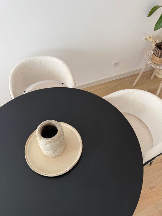 Mesa de Jantar Redonda Maison du Monde (120cm) - Preta