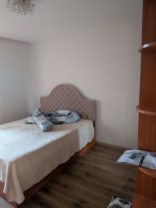 Здається в оренду трьохкімнатна квартира в центрі по вул.княгині Ольги 1