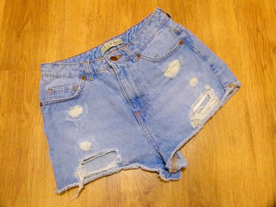 Primark krótkie spodenki jeans szorty z dziurami rozm 34 XS
