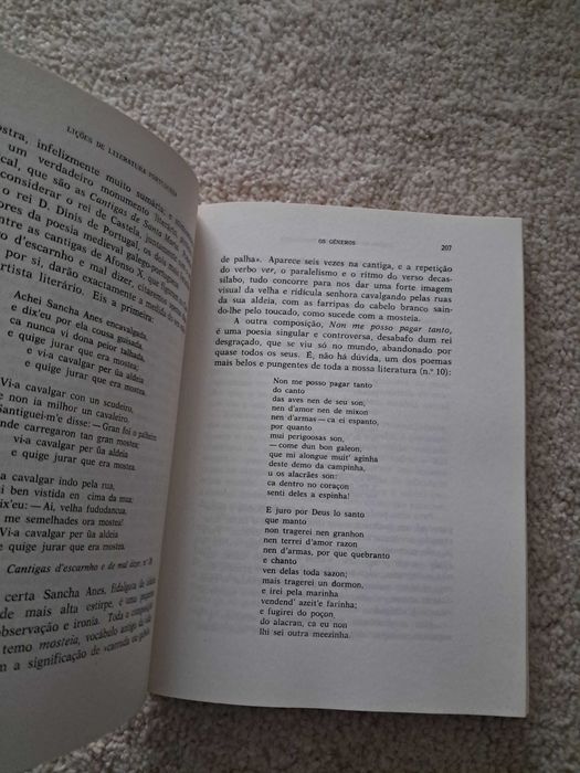 Lições de Literatura Portuguesa