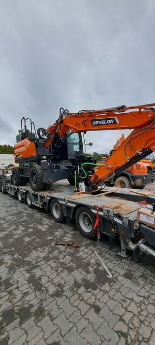 Wynajem/usługi koparkami od 3,7 t - 36 ton