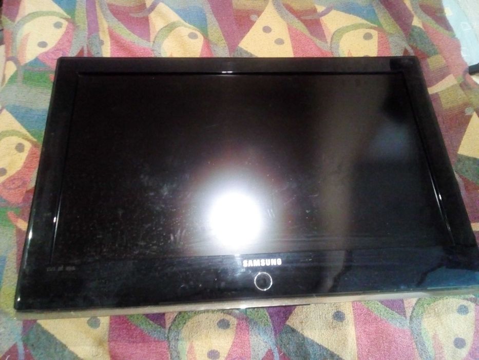 продам матрицу к телевизору SAMSUNG  LE32M87BD