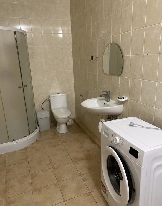 Продаж великої 3 кімнатной квартири Росвигово.