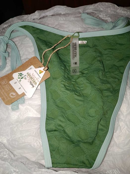 Moda praia cueca bikini