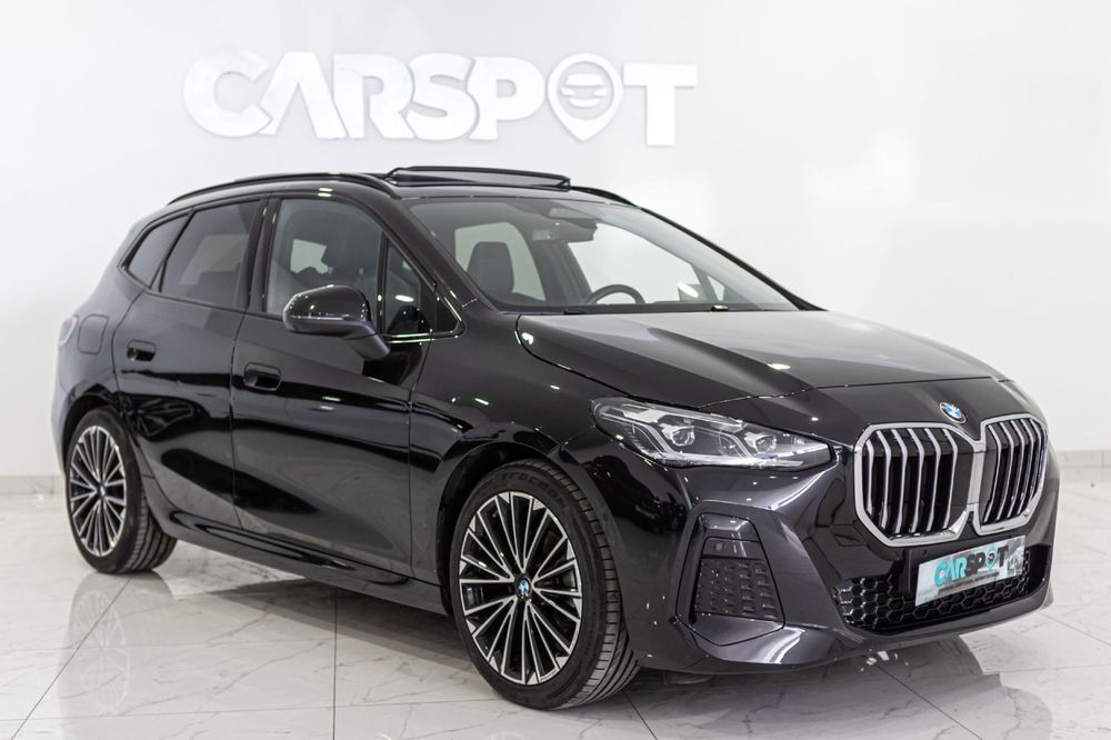 BMW 218 Active Tourer i Pack Desportivo M Auto