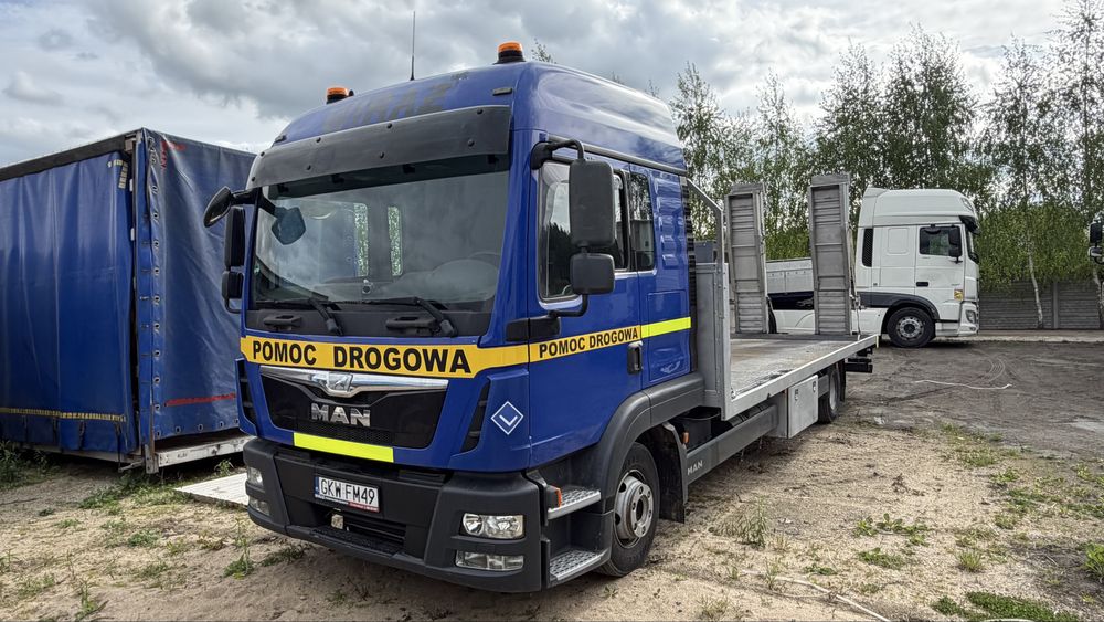 Man TGL 12.220 BRUTTO 12t/ESP/Pomoc Drogowa najazd wciagarka z Niemiec
