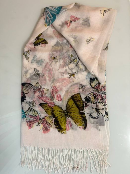 Жіночий легкий шарф