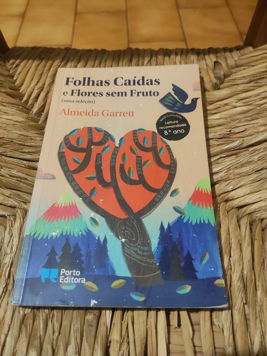 Livro "Folhas Caídas e Flores sem Fruto" de Almeida Garrett