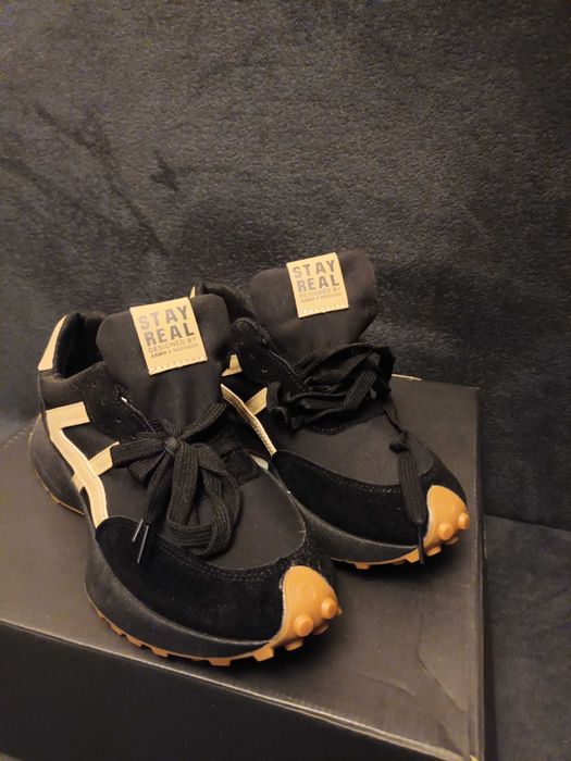 Buty sznurowane