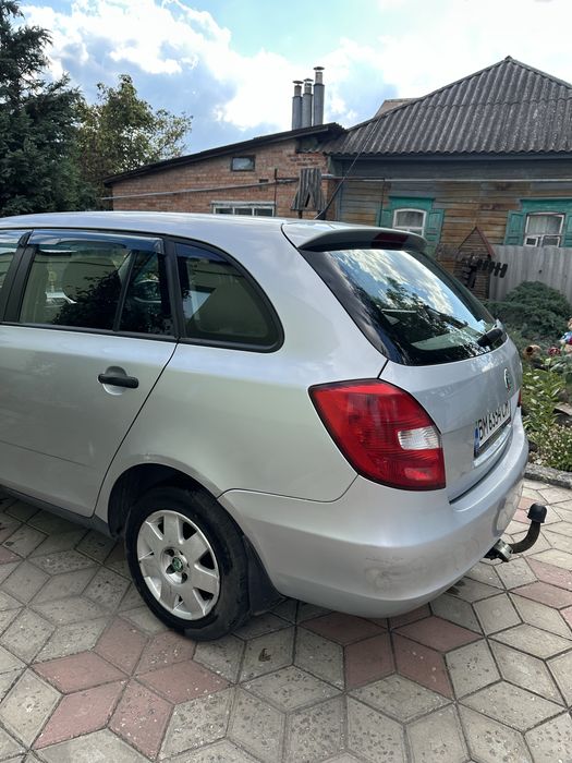 Skoda Fabia 2009 VIN TMBYEB5JXA3102827 фото оголошення 4 з 8
