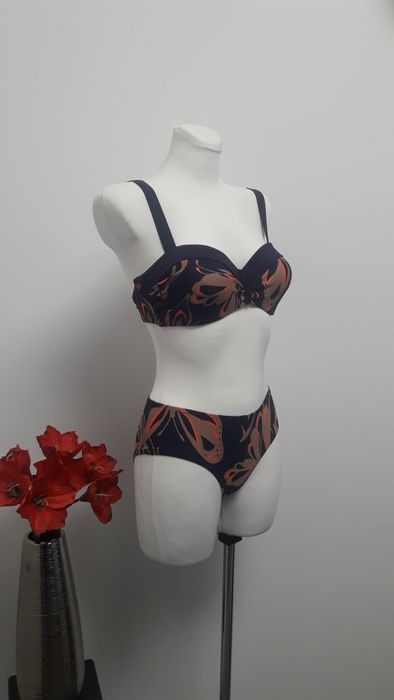 Strój kąpielowy dwuczęściowy bikini granatowy motyle 36 S  beżowy bard