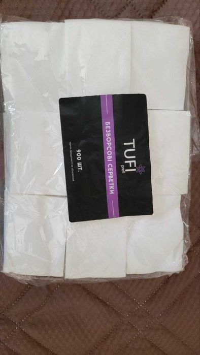 Безворсові серветки для манікюру Tufi 900 штук