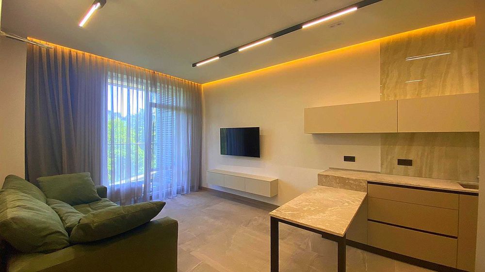 2х ком квартира в жк ГринВуд, Французский Бульвар, 85/5. видео!