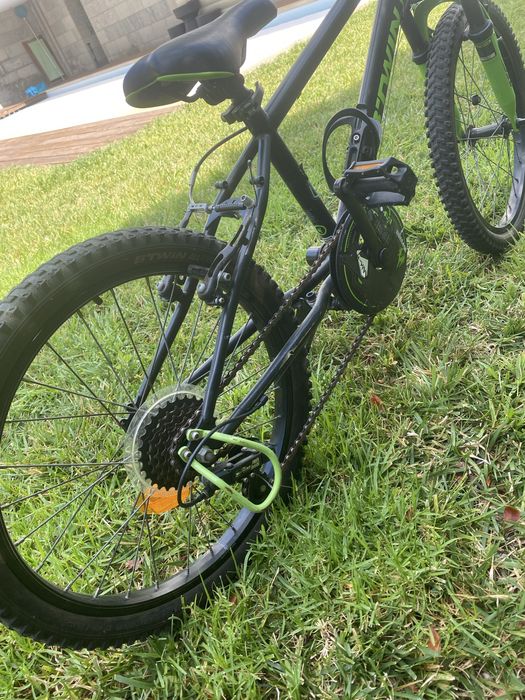 Btwin racing boy 500 6 speed bicicleta 6-8 anos