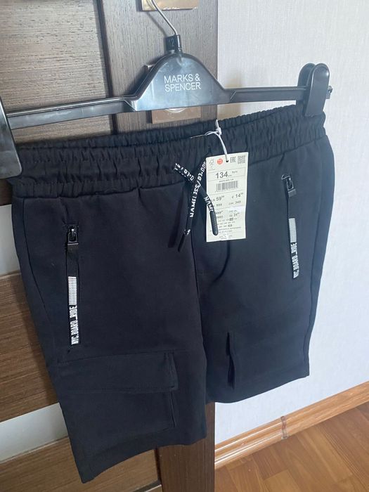 Шорты RESERVED на хлопчика 8 років, 134 см