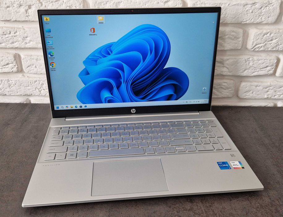 Ноутбук  HP Pavilion   / I5-1135G7/16GB/512 SSD