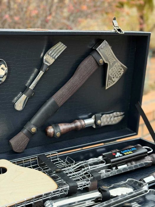 Набір шампурів Зубр 2.0 ELIT BS69 Набор для шашлыка в кейсе на подарок