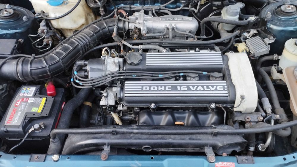 Clássico Rover 216i Cabriolet com Motor Honda de 122cv