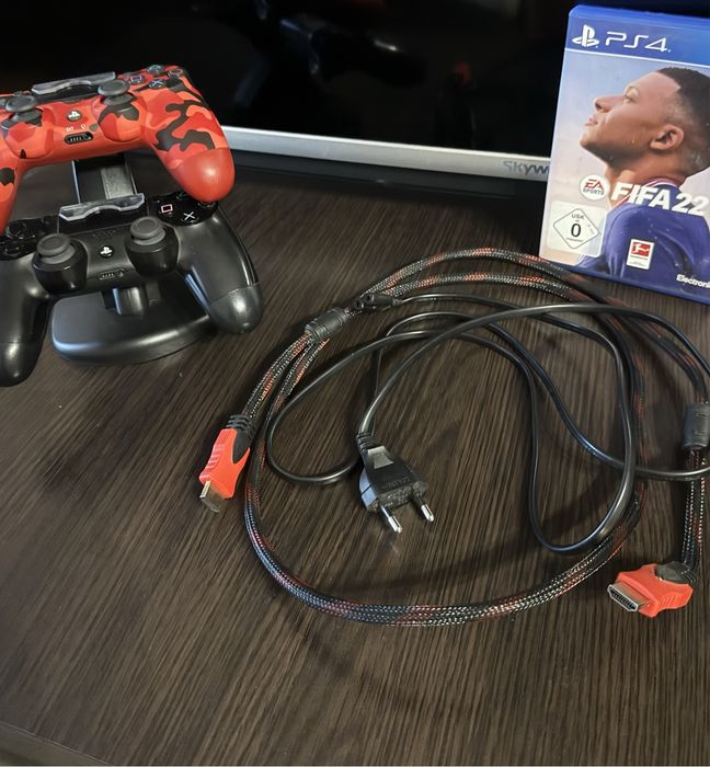 Playstation 4 slim в ідеальному стані