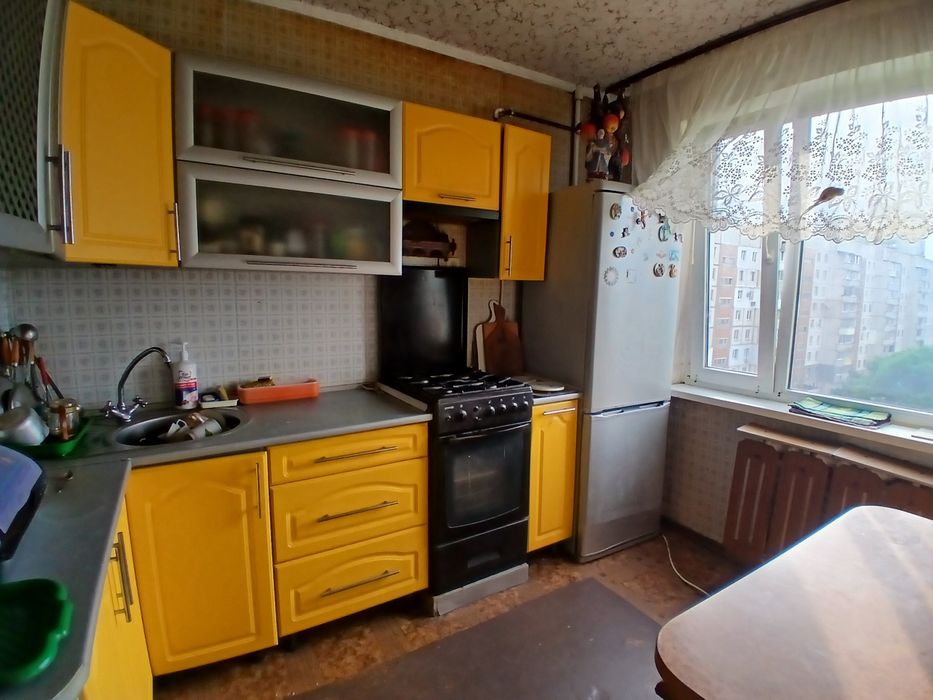Продам 3х кімн.кв в ПЗР, вул.Г.Майдана.