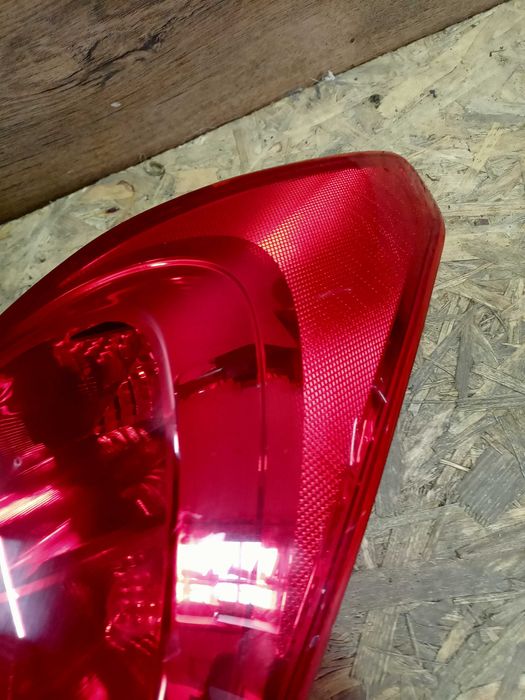 Hyundai i20 I 20 FL lift lampa tył tylna prawa lewa oryginał demontaż