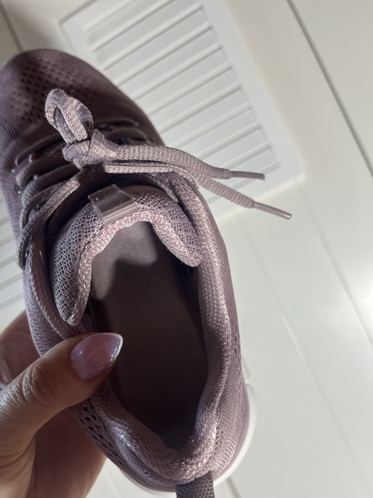 Dsmskie buty Skechers