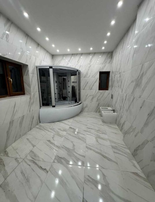 Продам элитный дом в Совиньоне с дизайнерским ремонтом